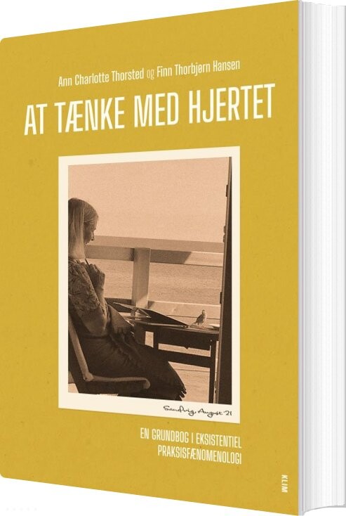 At Tænke Med Hjertet - Finn Thorbjørn Hansen - Bog - Klim