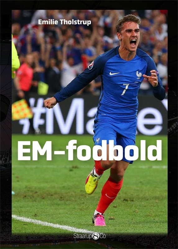 Em-fodbold - Emilie Tholstrup - Bog