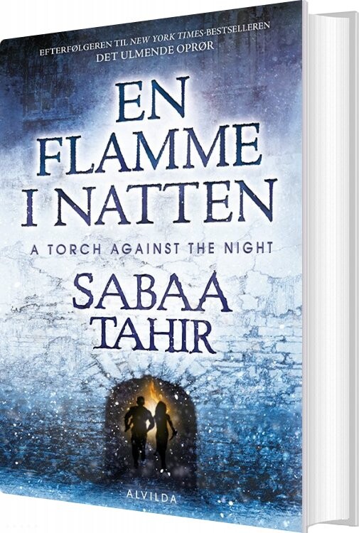 En Flamme I Natten - Det Ulmende Oprør 2 - Sabaa Tahir - Bog - Forlaget Alvilda