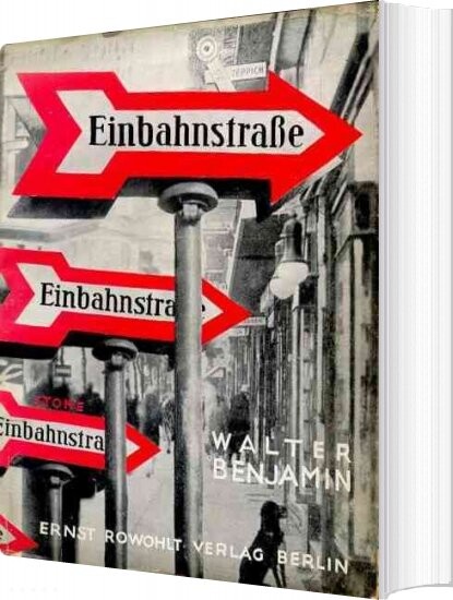 Ensrettet Gade - Walter Benjamin - Bog - A Mock Book
