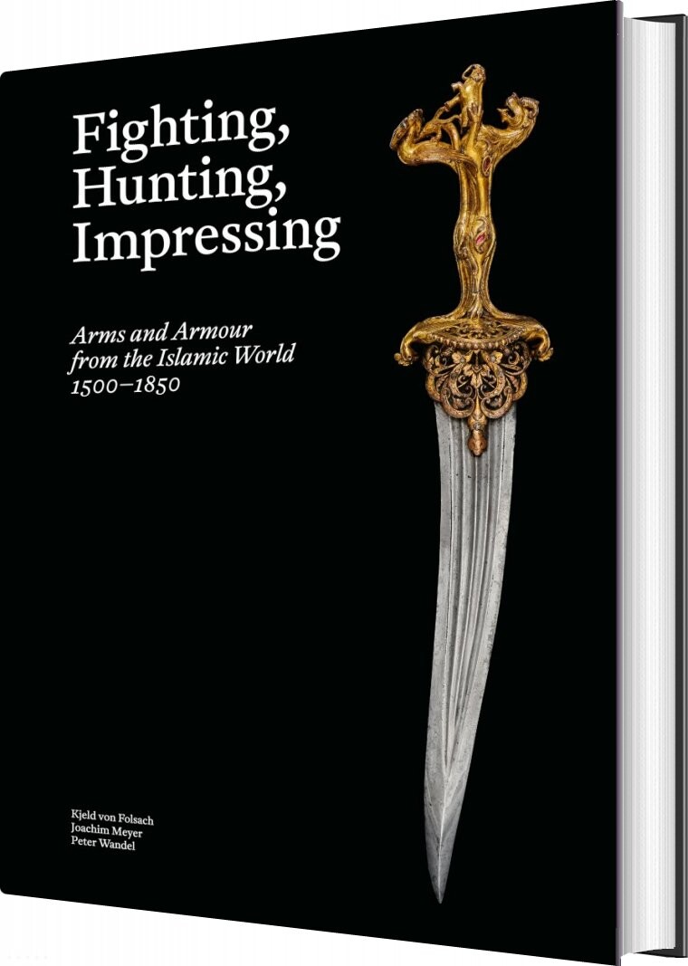 Fighting, Hunting, Impressing - Kjeld Von Folsach - Bog - Strandberg Publishing