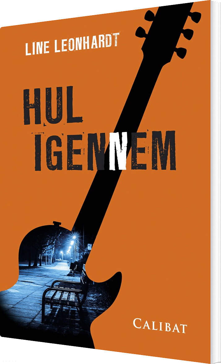 Hul Igennem - Line Leonhardt - Bog - Forlaget Avanti