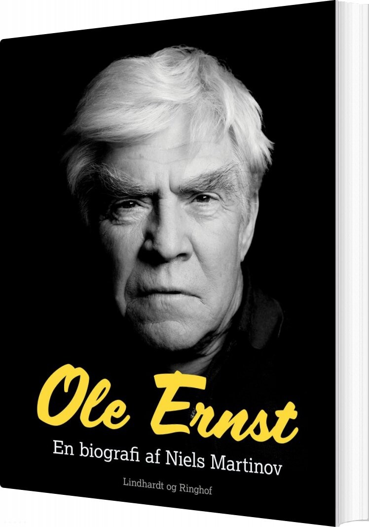 Ole Ernst - Niels Martinov - Bog - Saga