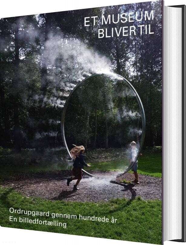 Et Museum Bliver Til - Anne-birgitte Fonsmark - Bog - Strandberg Publishing